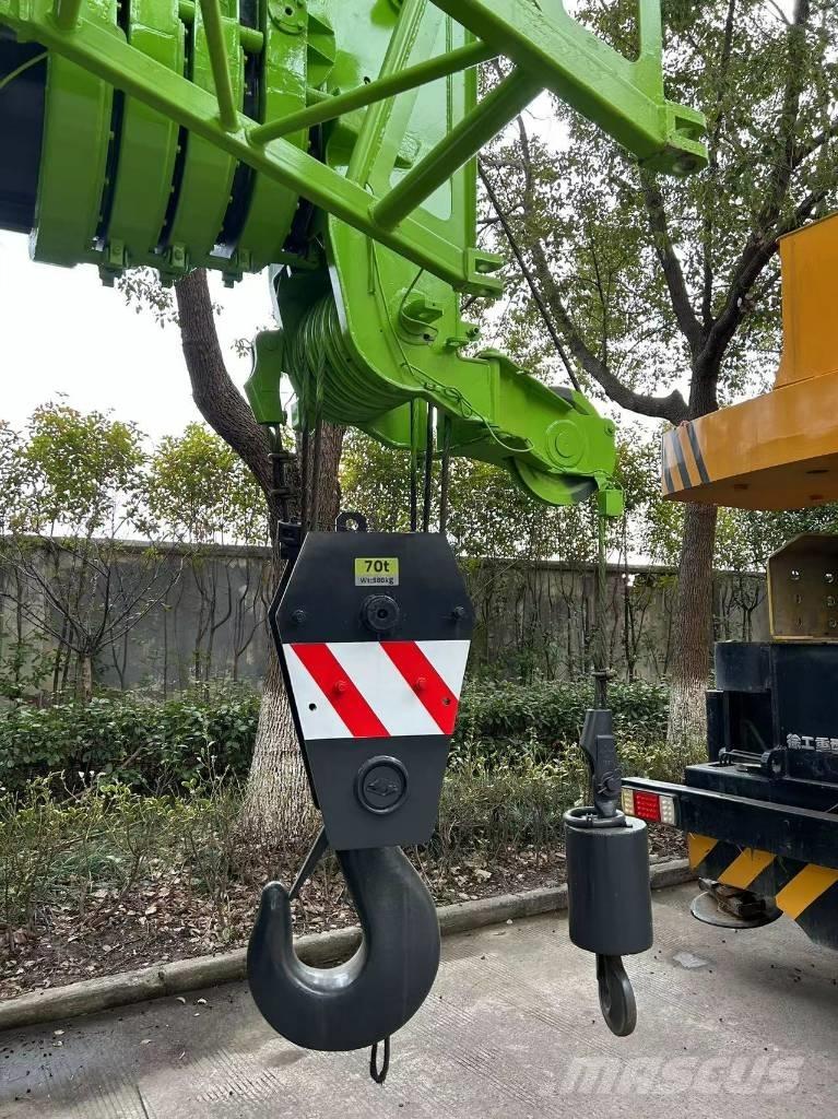 Zoomlion ZTC 700 V Автокраны