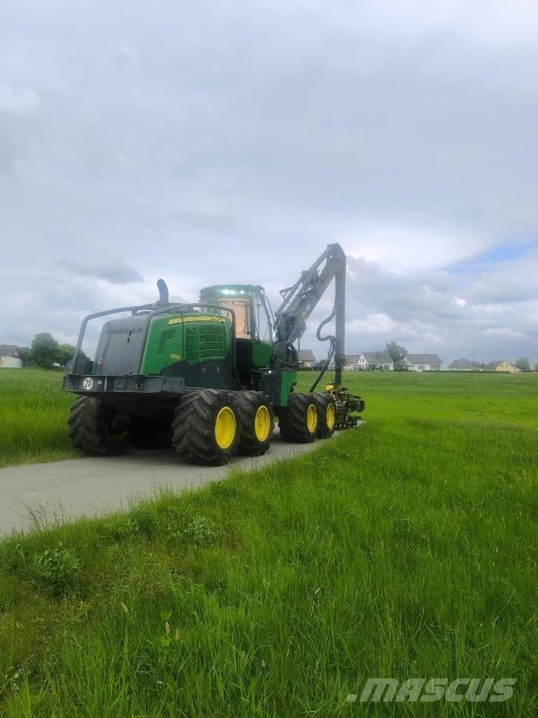 John Deere 1270G 8WD Харвестеры