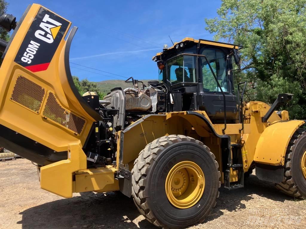 CAT 950 M Фронтальные погрузчики