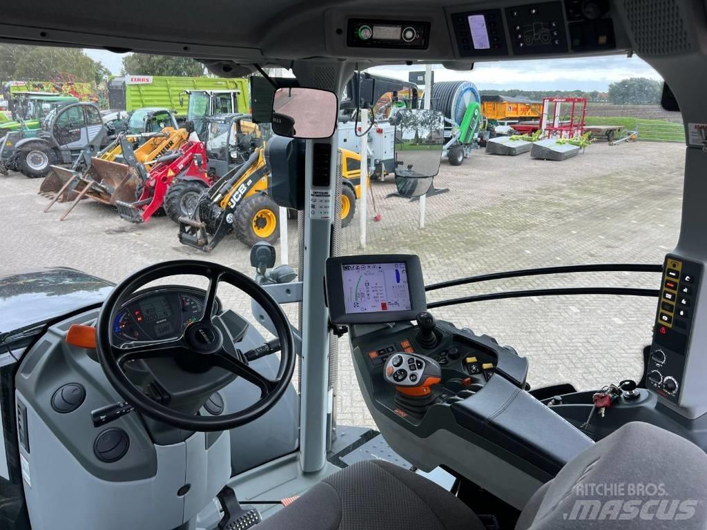 CLAAS Axion 830 Трактора