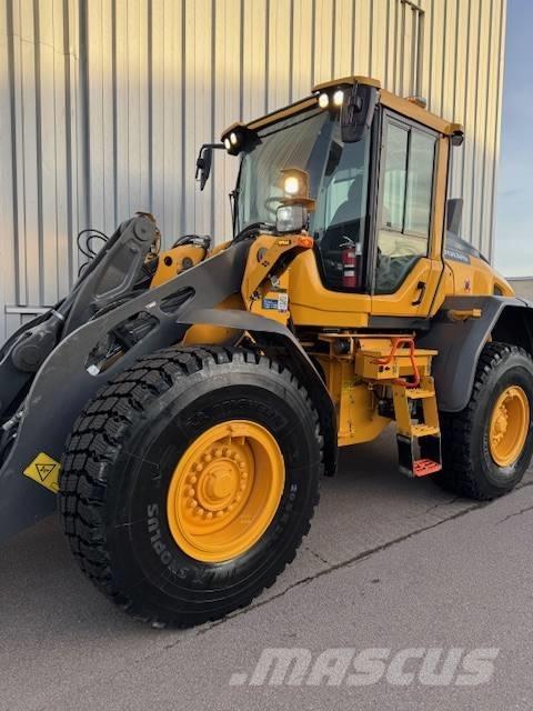 Volvo L 90 H Фронтальные погрузчики