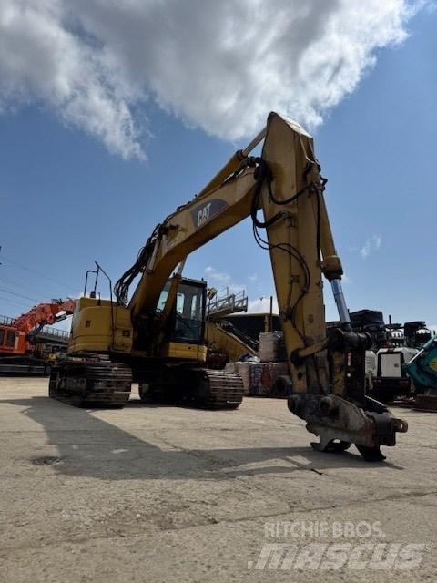 CAT 321 C LCR Гусеничные экскаваторы