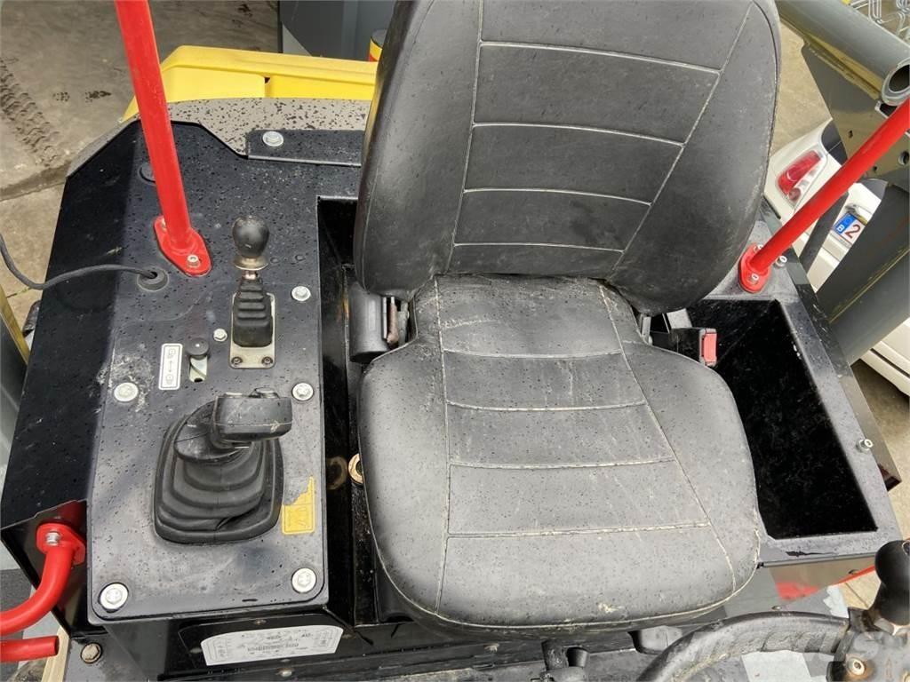 Neuson DW90 (4003) Мини-самосвалы