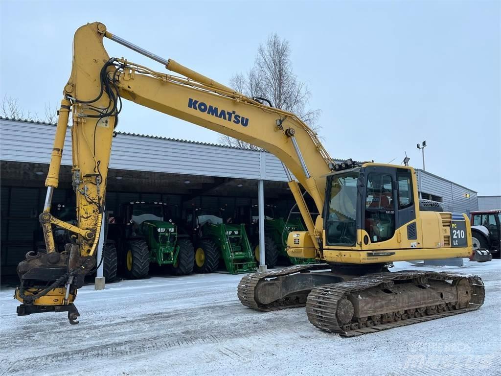 Komatsu PC210LC-8 Гусеничные экскаваторы