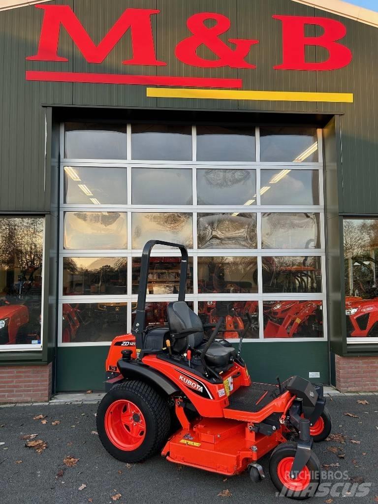 Kubota ZD 1211 Самоходные газонокосилки