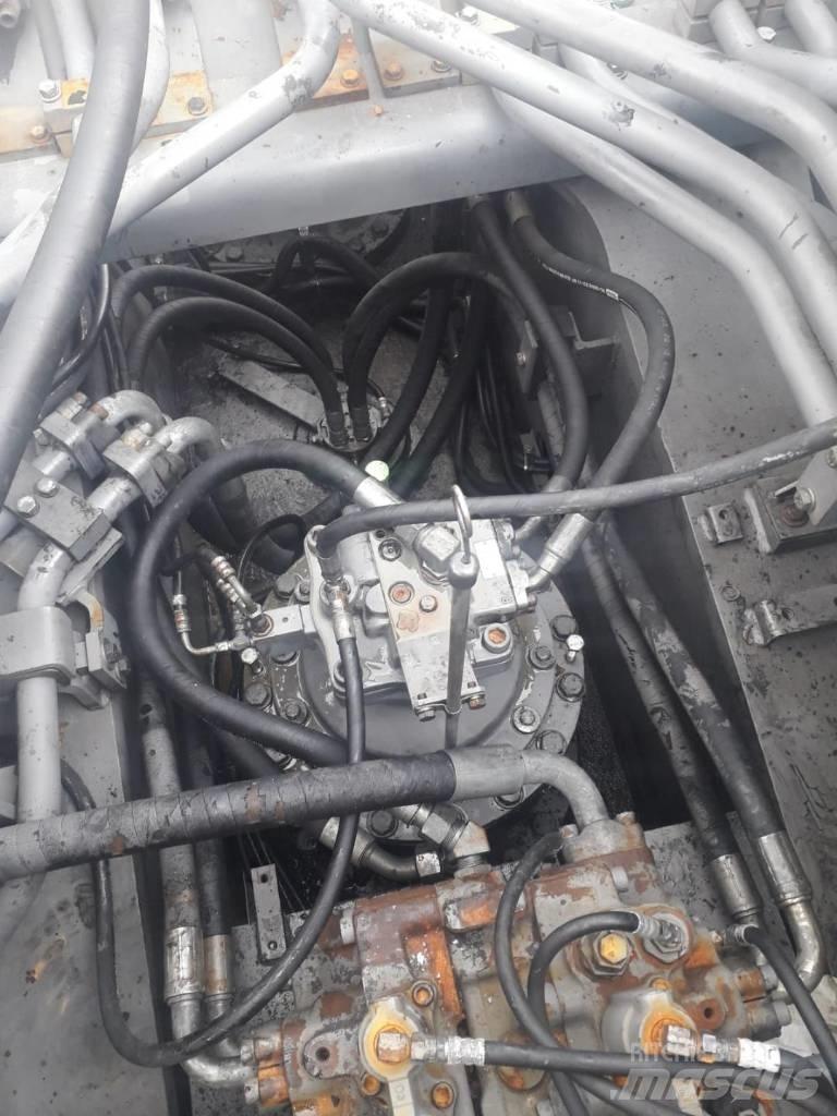 Hitachi EX 1200-5 D Гусеничные экскаваторы