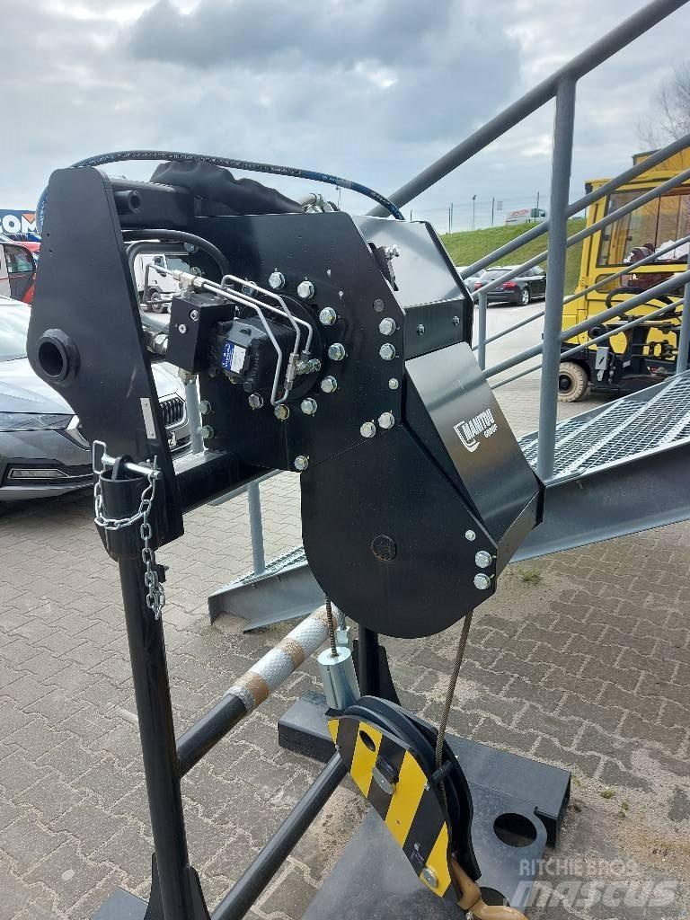 Manitou 2260 Многофункциональные сельскохозяйственные погрузчики