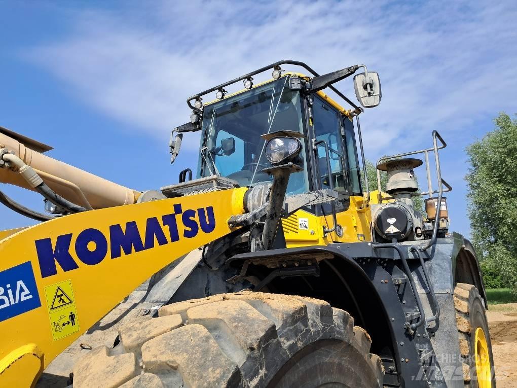 Komatsu WA500-8E0 Фронтальные погрузчики