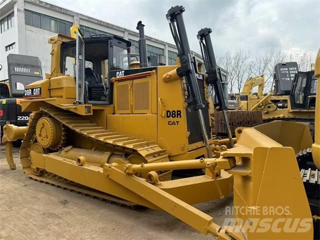 CAT D 8 R Гусеничные бульдозеры