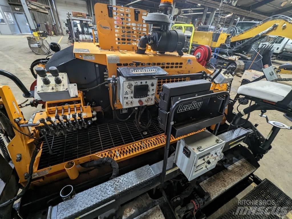 LeeBoy 8510E Асфальтоукладчики
