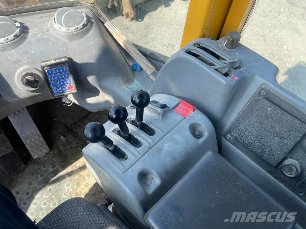 Volvo L 50 D Фронтальные погрузчики