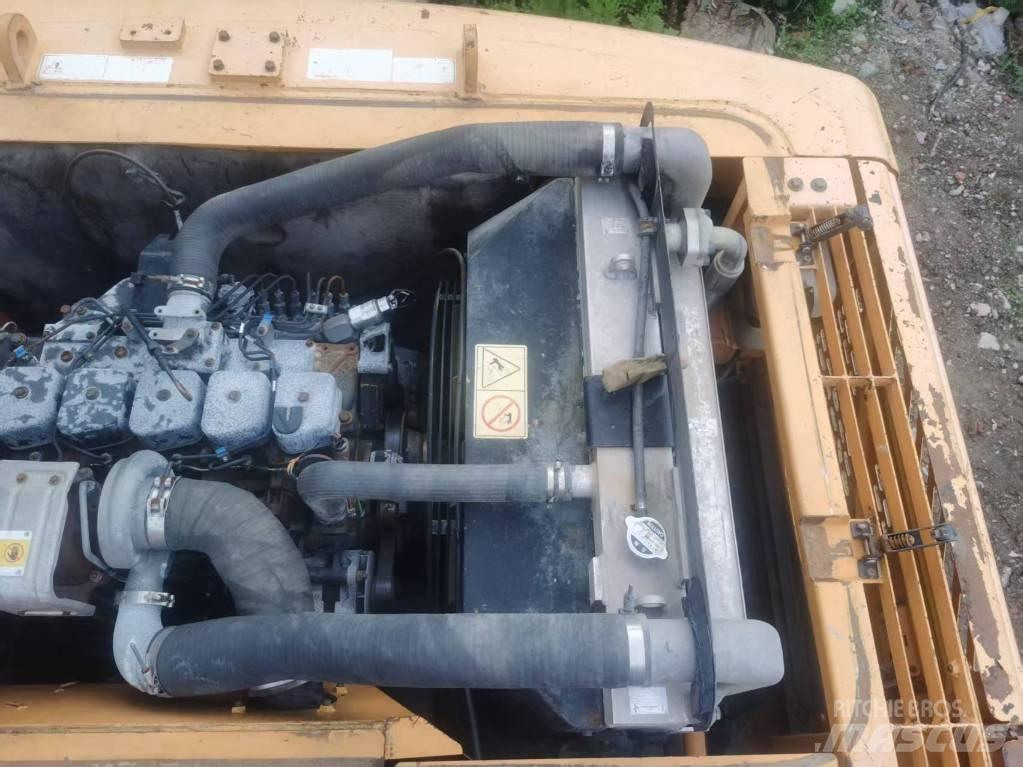 Hyundai R220lc-9s Гусеничные экскаваторы