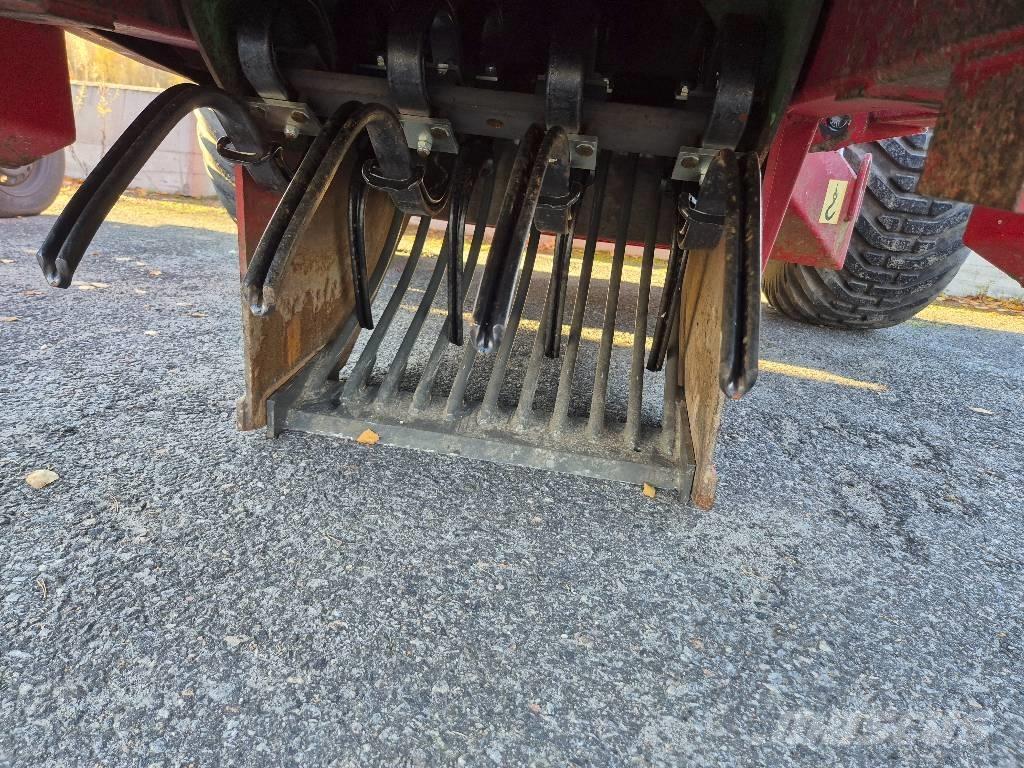 Juko Kivi-Karhu 4 Подборщики камней