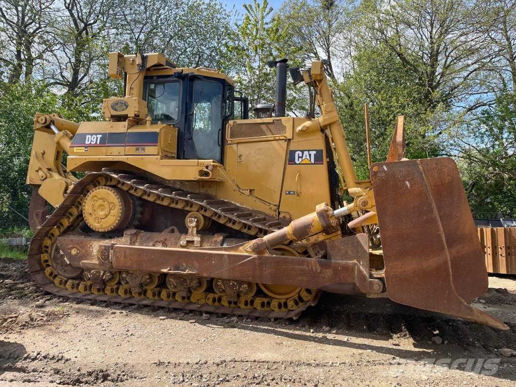 CAT D 9 T Гусеничные бульдозеры