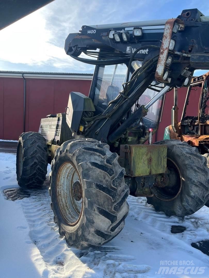 Valmet 911 Харвестеры