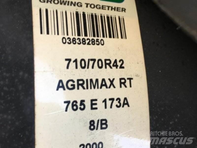 BKT 710/70 R 42 Шины и колёса