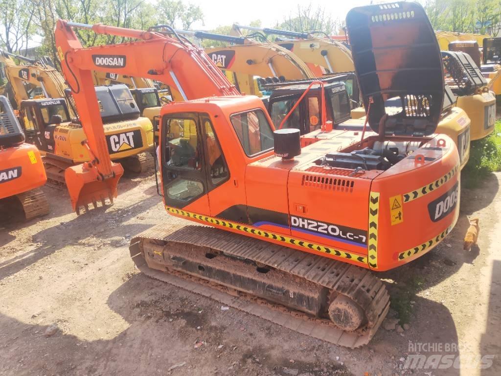 Doosan DH220LC-7 Гусеничные экскаваторы