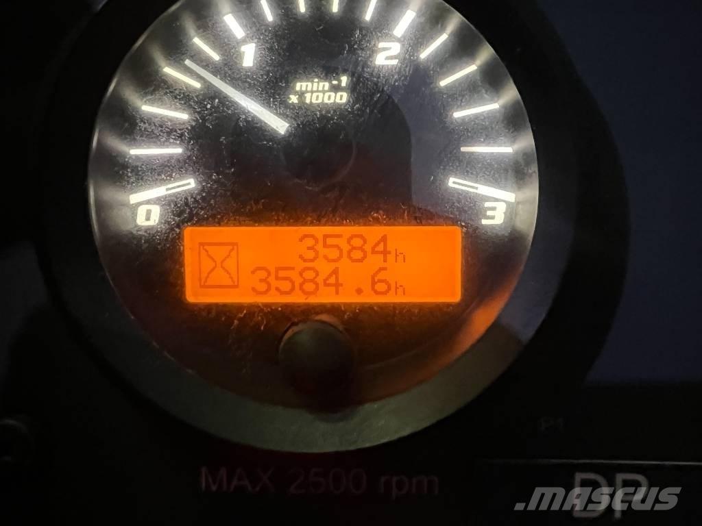 Sandvik DT1130i Буровые вышки