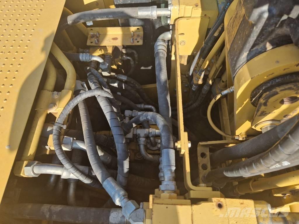 CAT 323D LRR * 2011r. * Гусеничные экскаваторы