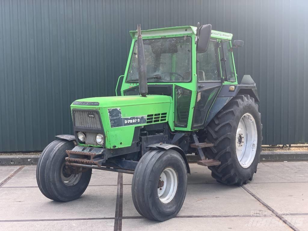Deutz-Fahr D7207C Трактора