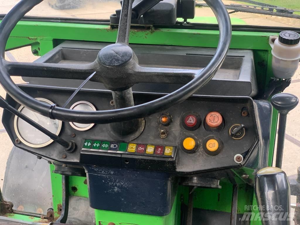 Deutz-Fahr D7207C Трактора
