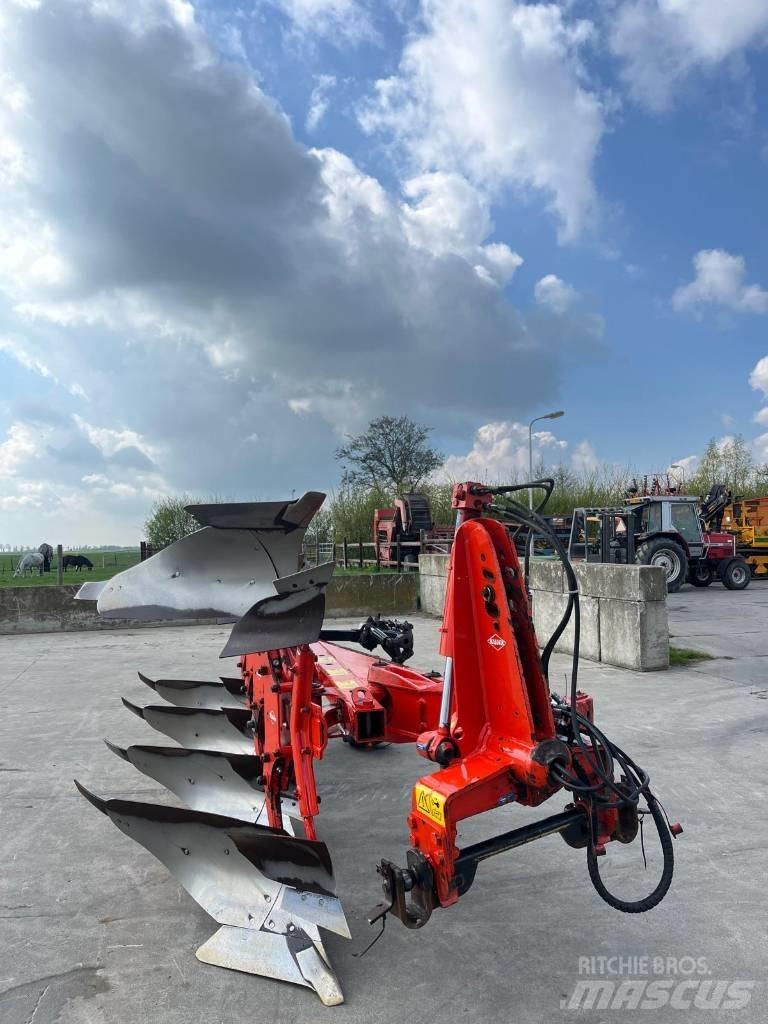 Kuhn Vari-Master 123 Оборотные плуги