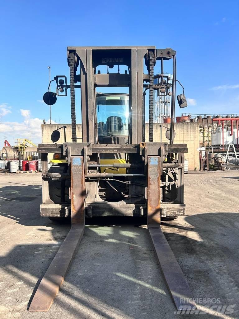 Kalmar DCG 250-12LB Дизельные погрузчики