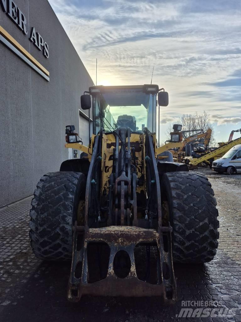 Volvo L 90 G Фронтальные погрузчики