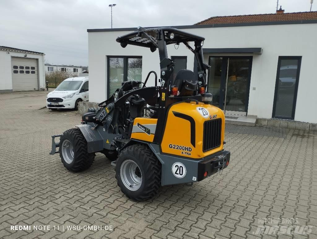 GiANT G2200 Xtra HD Трактора с фронтальным погрузчиком