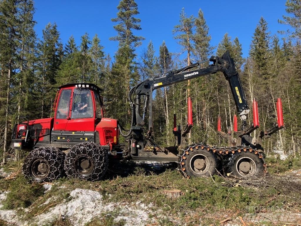 Komatsu 895 Форвардеры