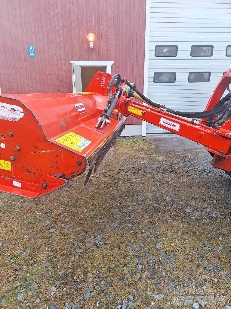 Maschio Giraffa 210 Мульчирователи