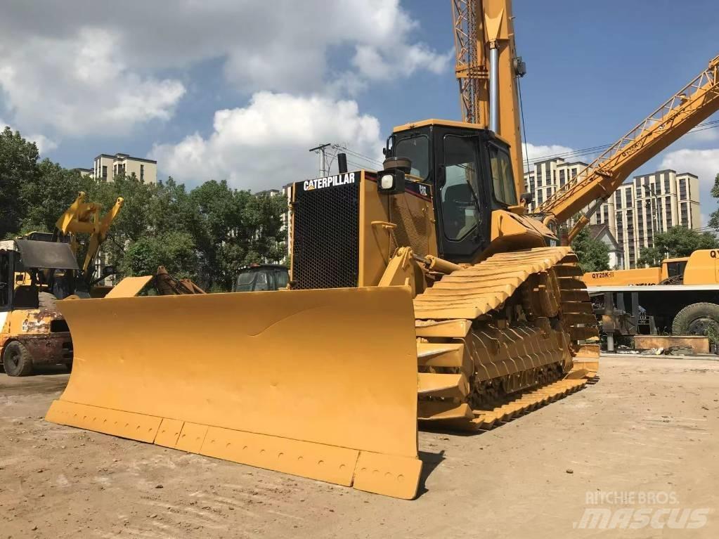 CAT D 6 G Гусеничные бульдозеры