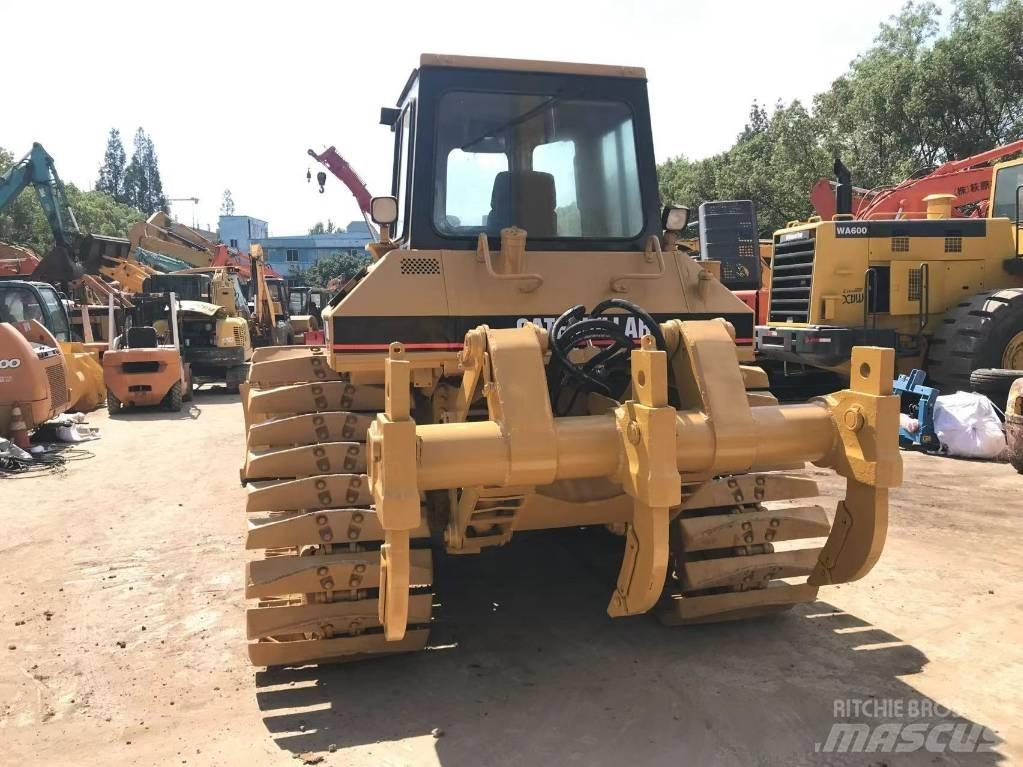 CAT D 6 G Гусеничные бульдозеры