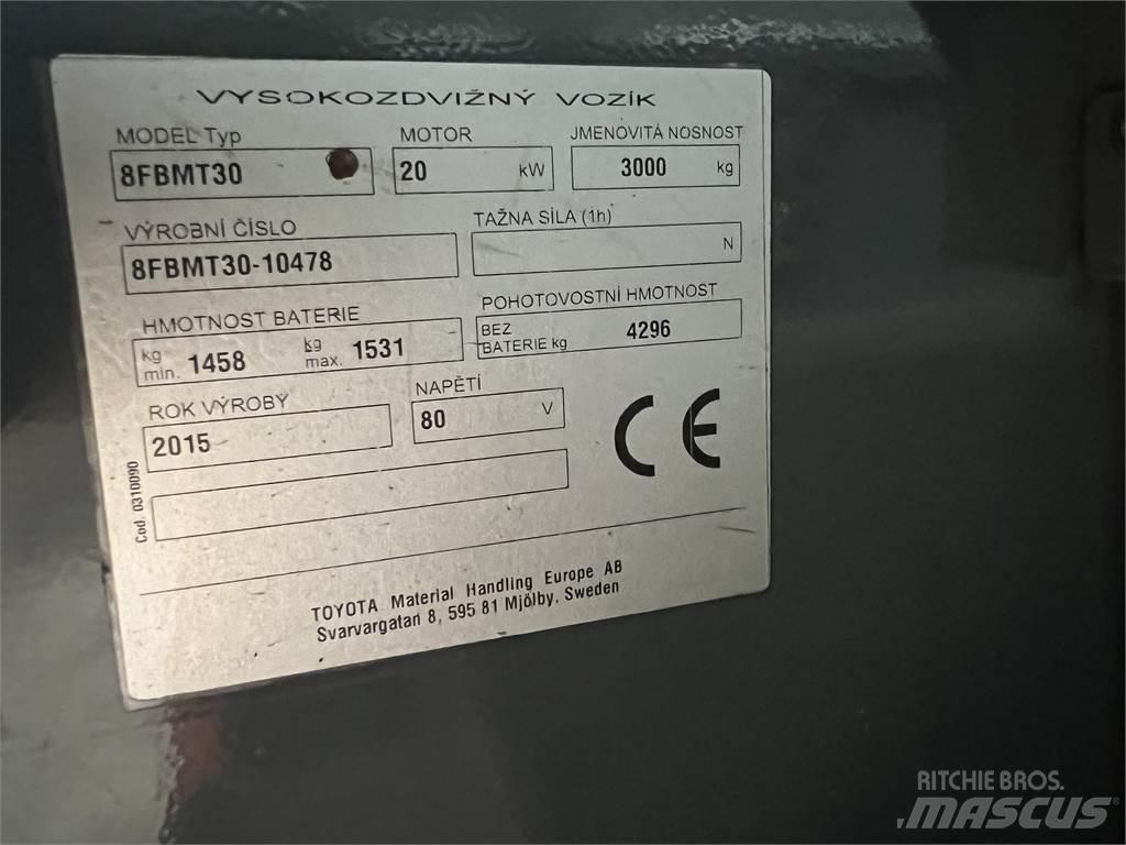 Toyota 8FBMT30 Электропогрузчики