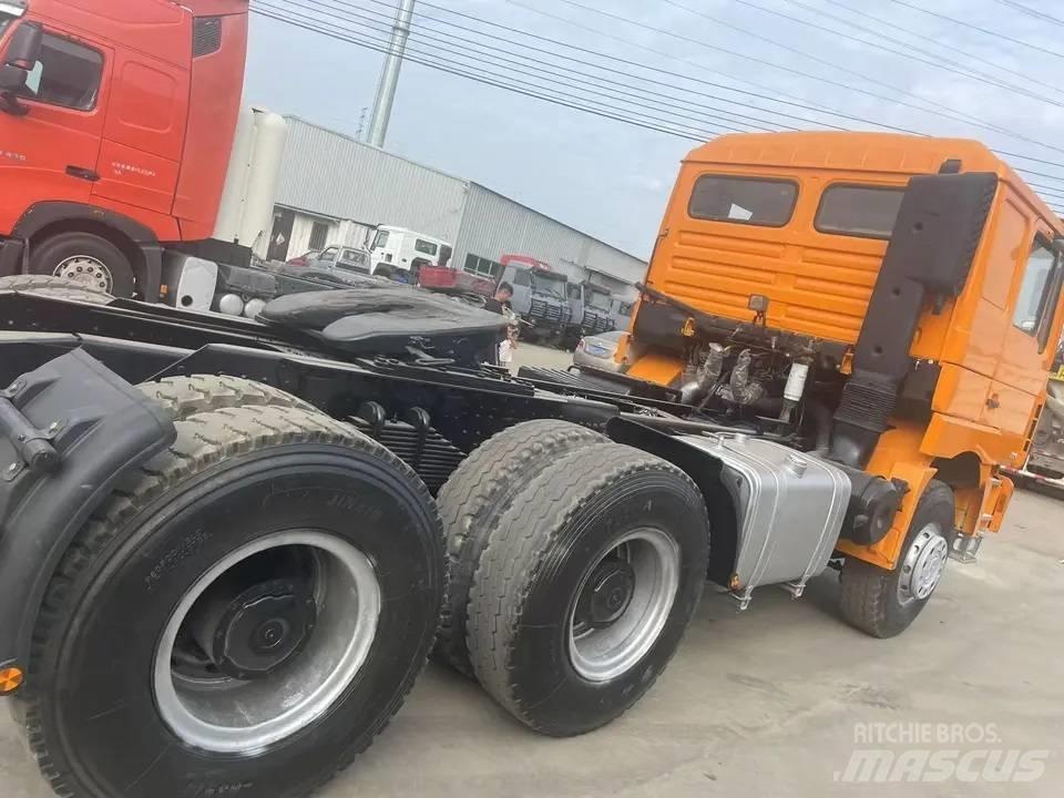 Shacman F3000 6X4 Седельные тягачи