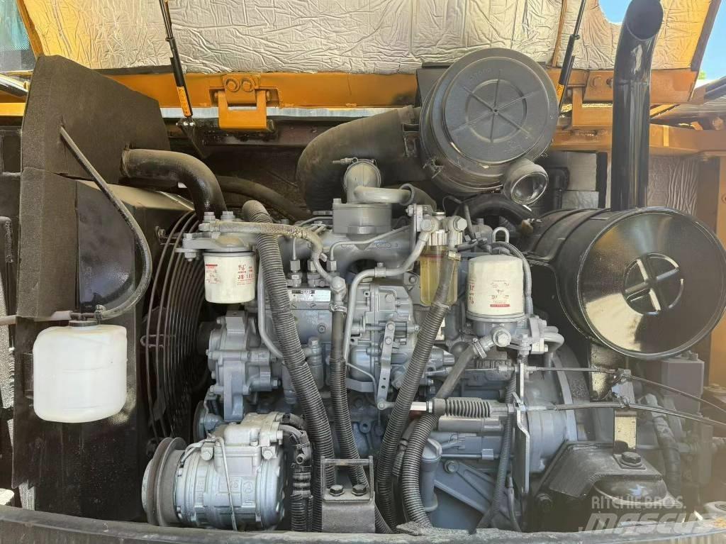 Sany SY 55 Малые экскаваторы 7т-12т