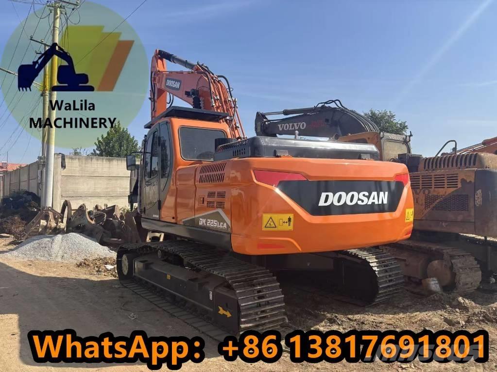 Doosan DX 225 LCA Гусеничные экскаваторы