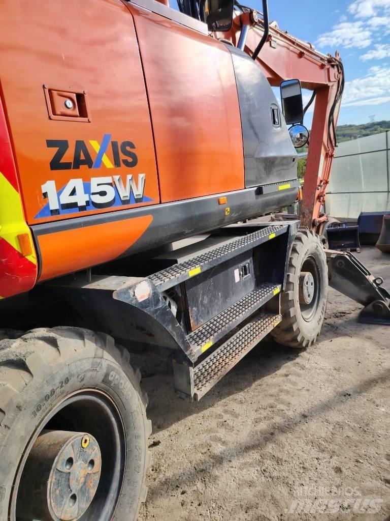Hitachi ZX 145 Колёсные экскаваторы