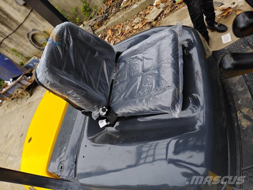 Komatsu FD30 Дизельные погрузчики