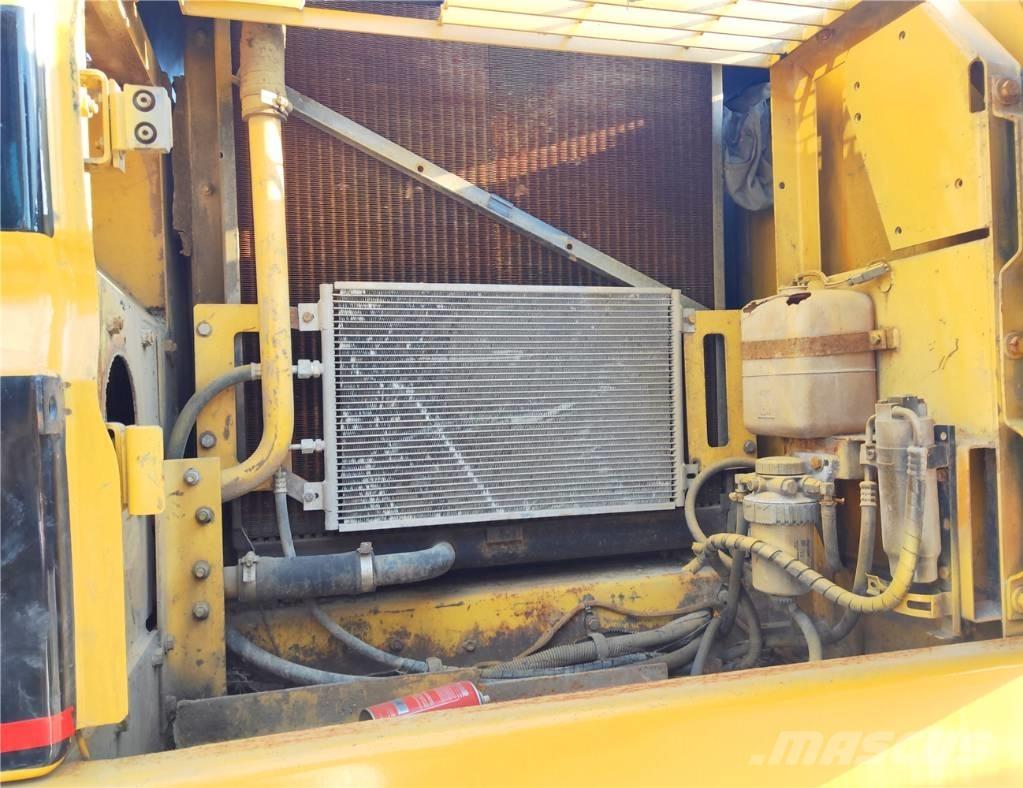 CAT 325BL Гусеничные экскаваторы