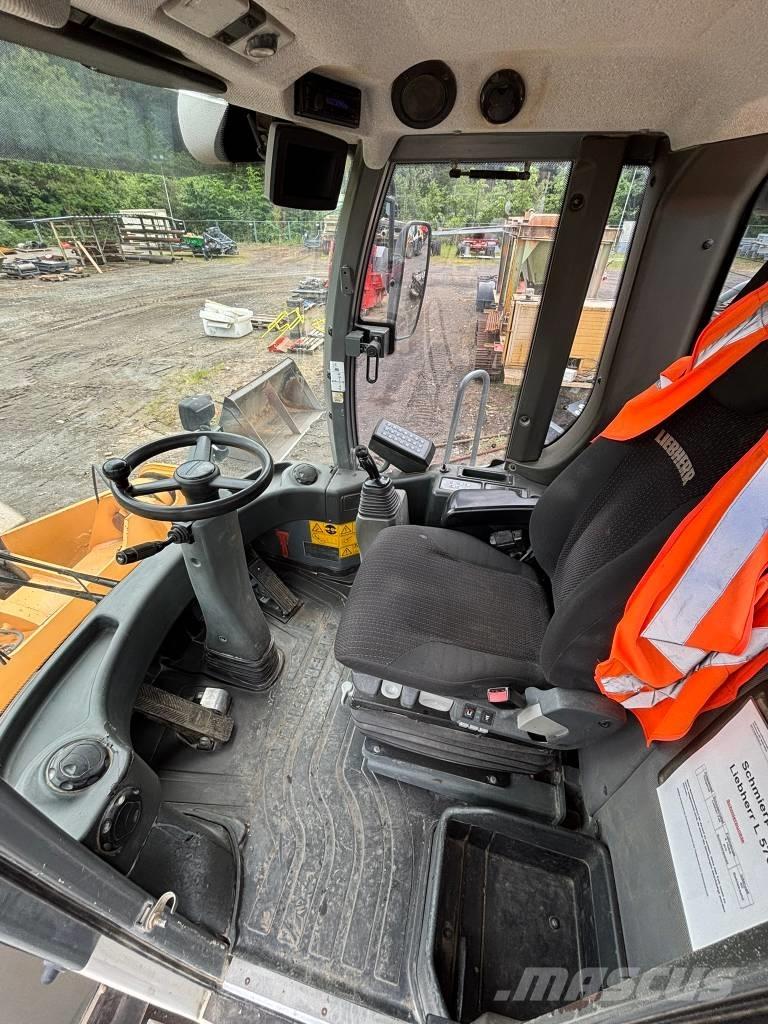 Liebherr L 576 Фронтальные погрузчики