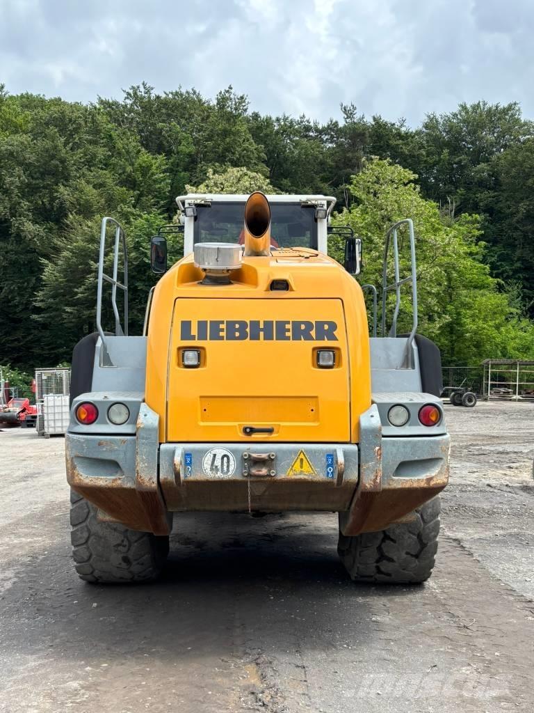 Liebherr L 576 Фронтальные погрузчики
