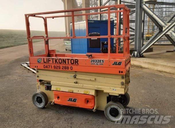 JLG 2032 ES Ножничные подъемники