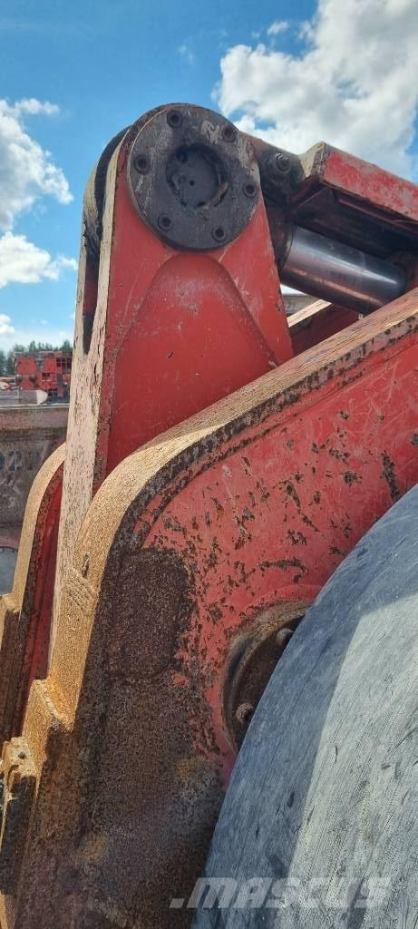 Sandvik LH 410 Подземные погрузчики