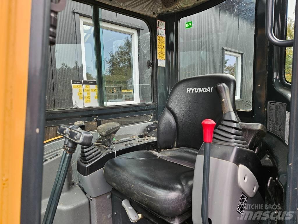 Hyundai Robex 25-9 Мини-экскаваторы