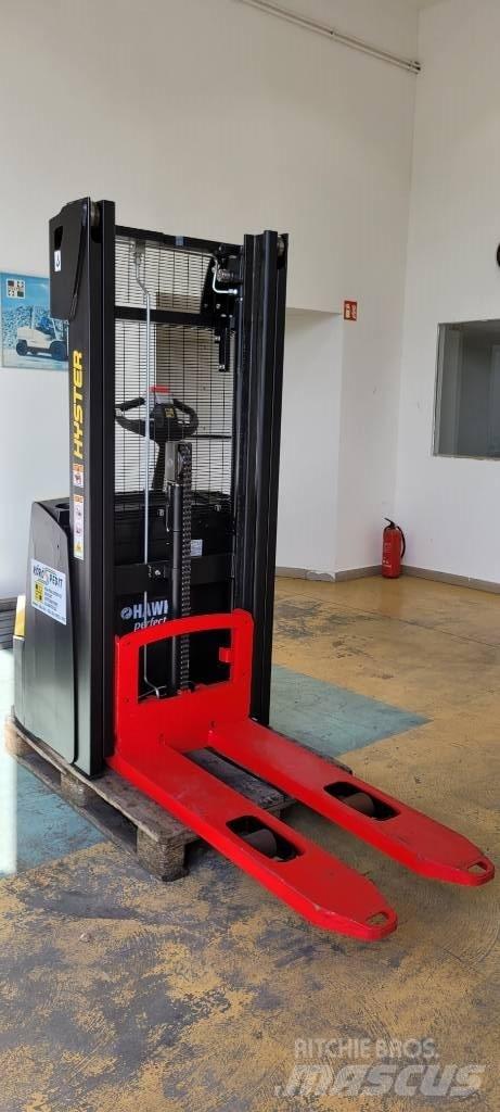 Hyster S 1.0 Ручные штабелёры с электроподъёмом