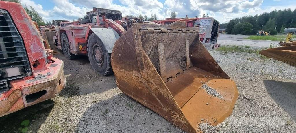 Sandvik LH 307 Подземные погрузчики