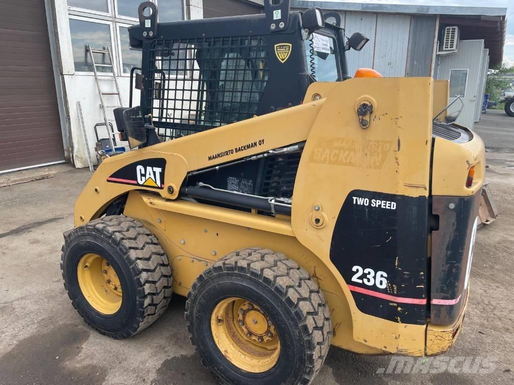 CAT 236 Мини-погрузчики