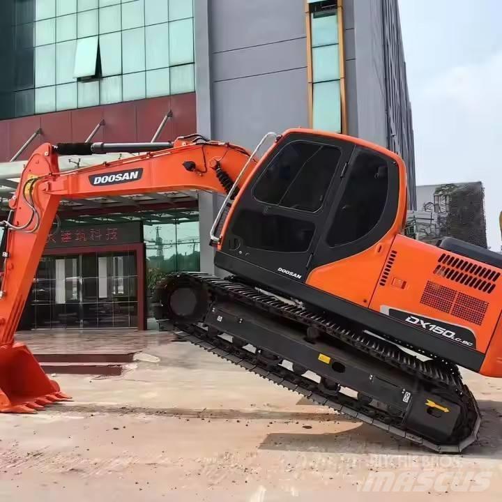Doosan DX150 Гусеничные экскаваторы