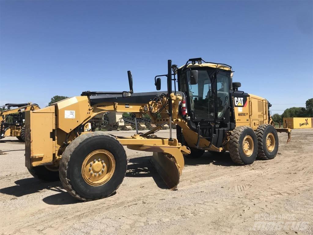 CAT 140m2 VHP Plus Грейдеры